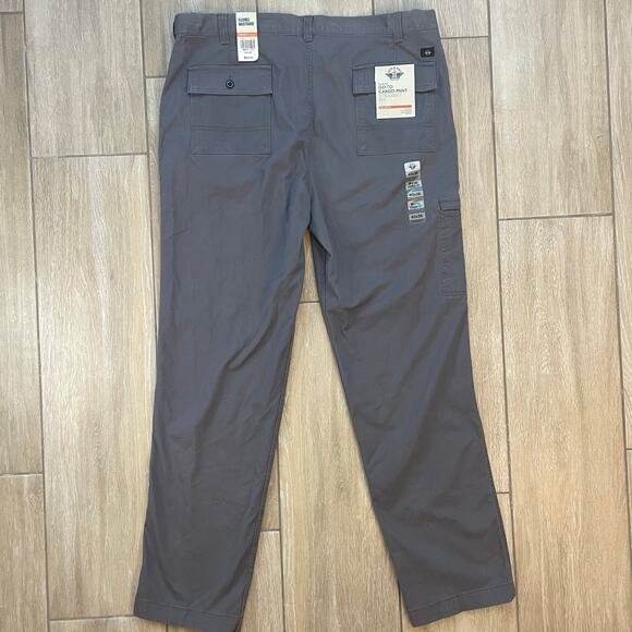 Dockers Big & Tall Go-To Cargo Pants 40x36 Gray Smart 360 Flex Straight Fit NWT - Picture 2 of 12